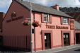 Click here for Three Horseshoes Bridgend Bridgend's Pubsulike Web Pages.
